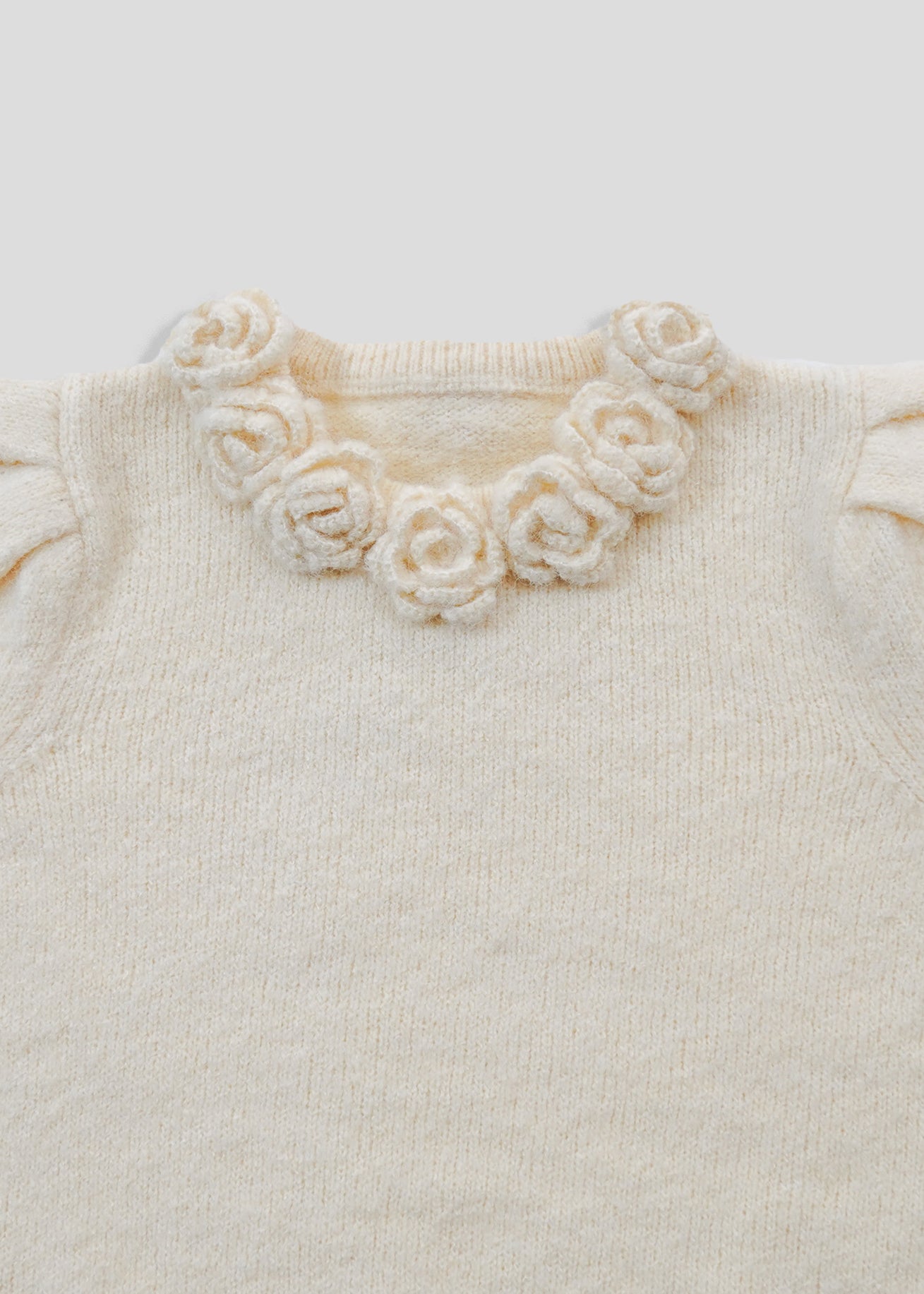 rose necklace sweater-CREAM