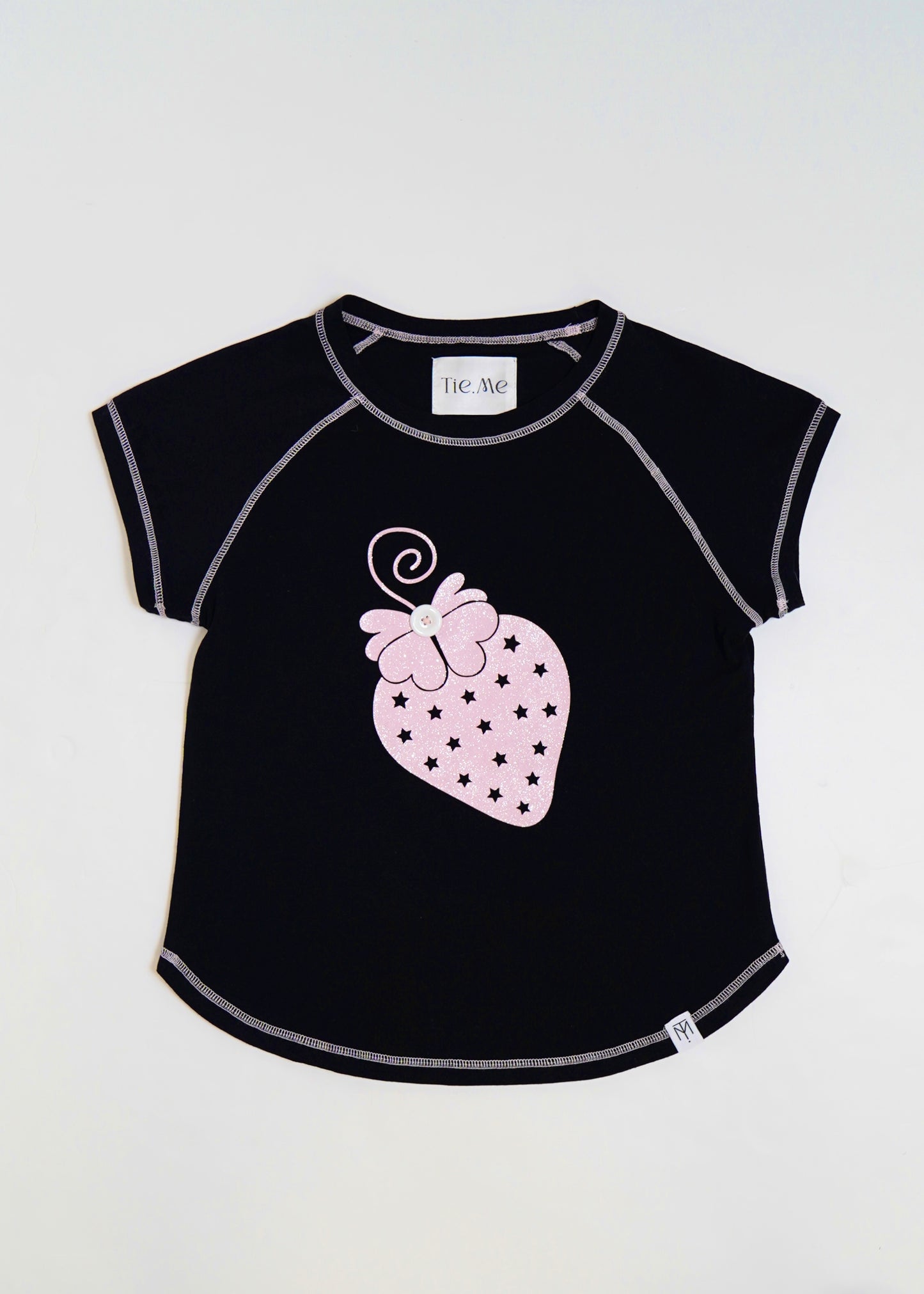 shining strawberry tee