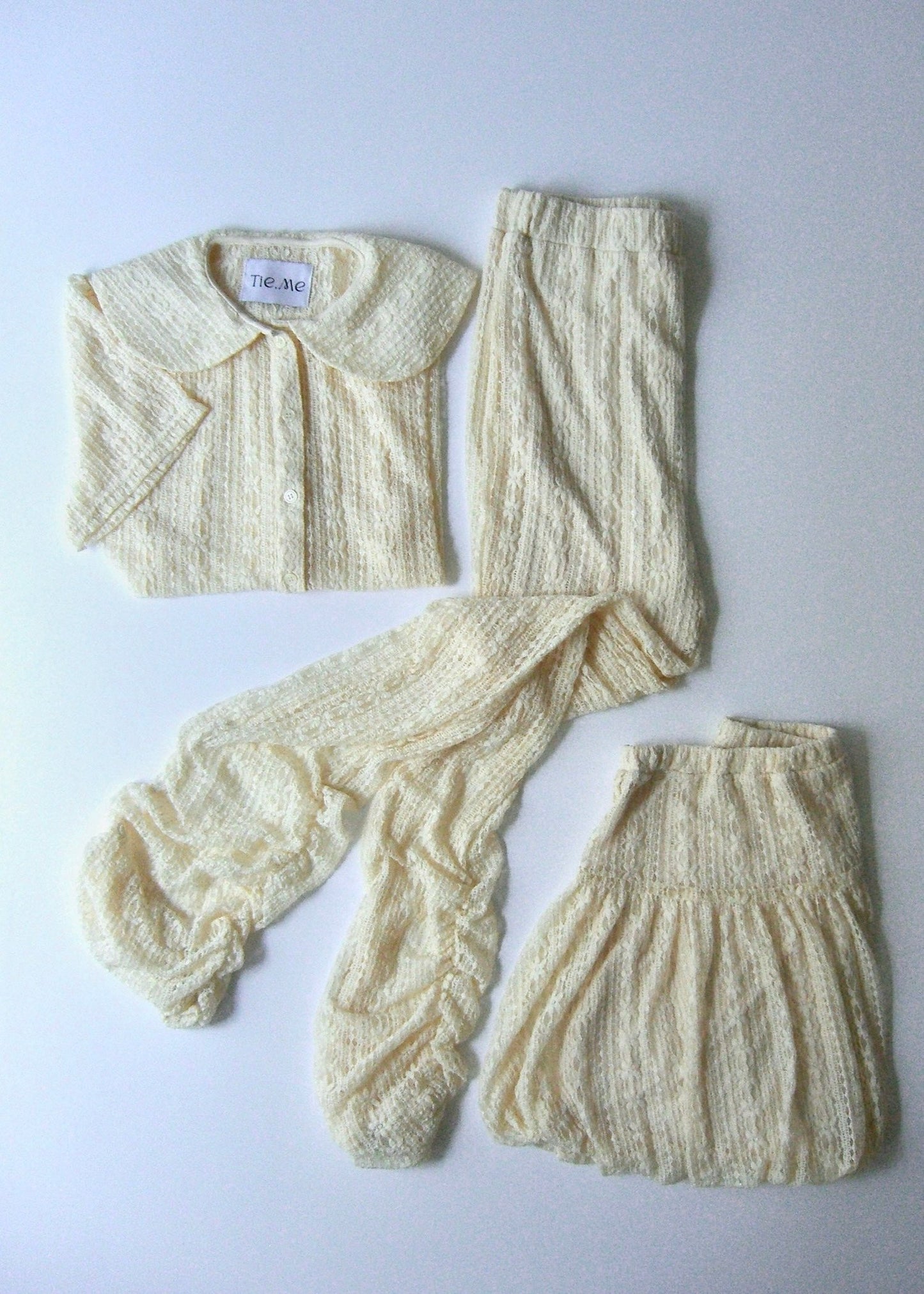 「want to be with lace」blouse