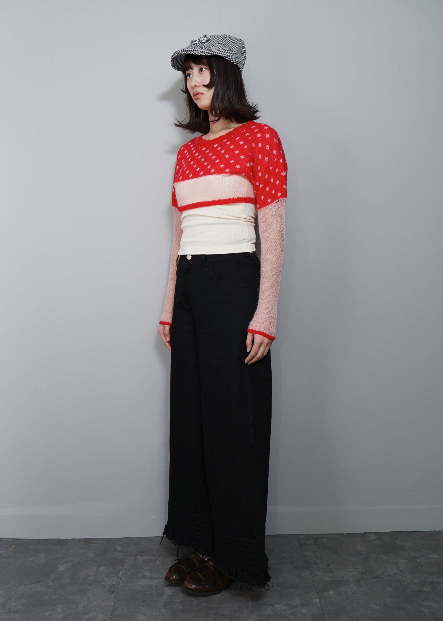 color dot short knit