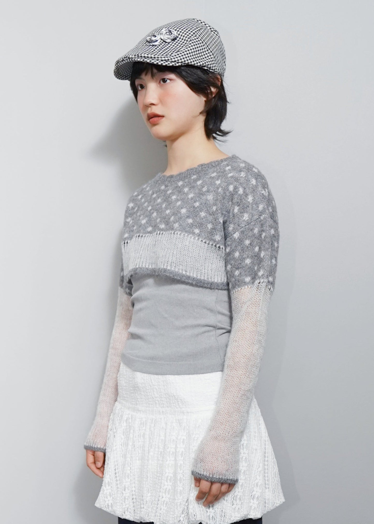 color dot short knit