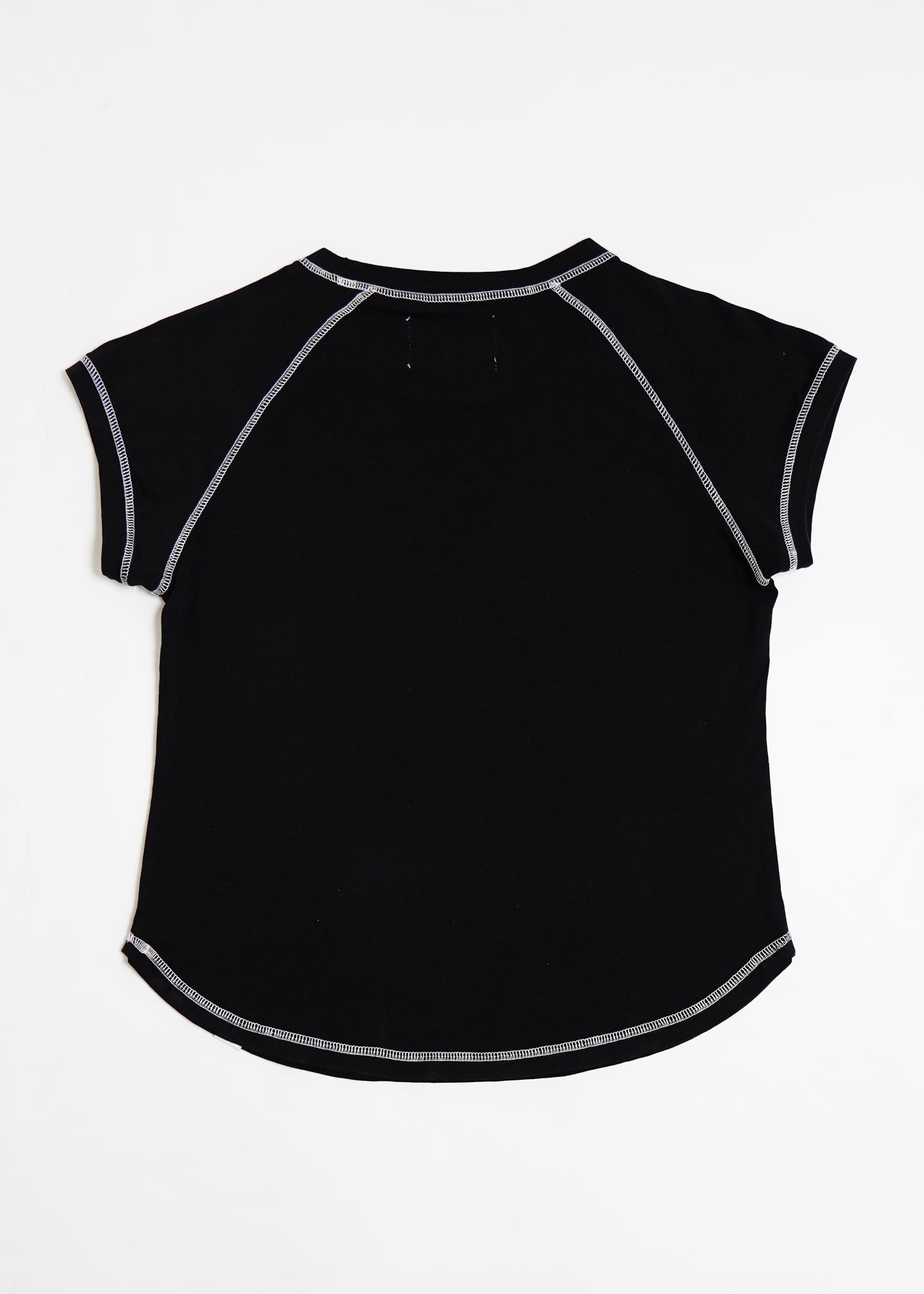 shining strawberry tee