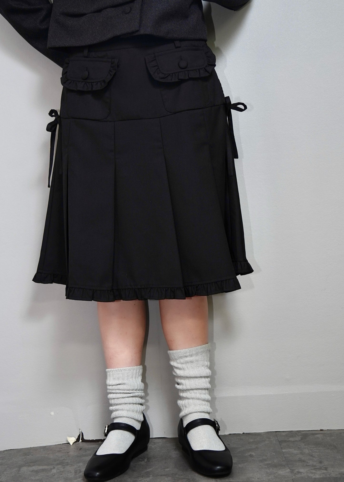 pleated cargo skirt