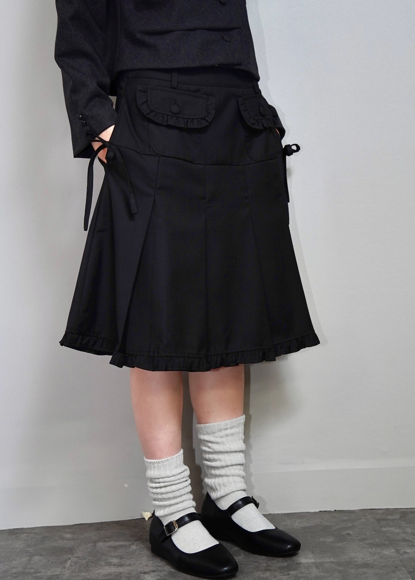 pleated cargo skirt