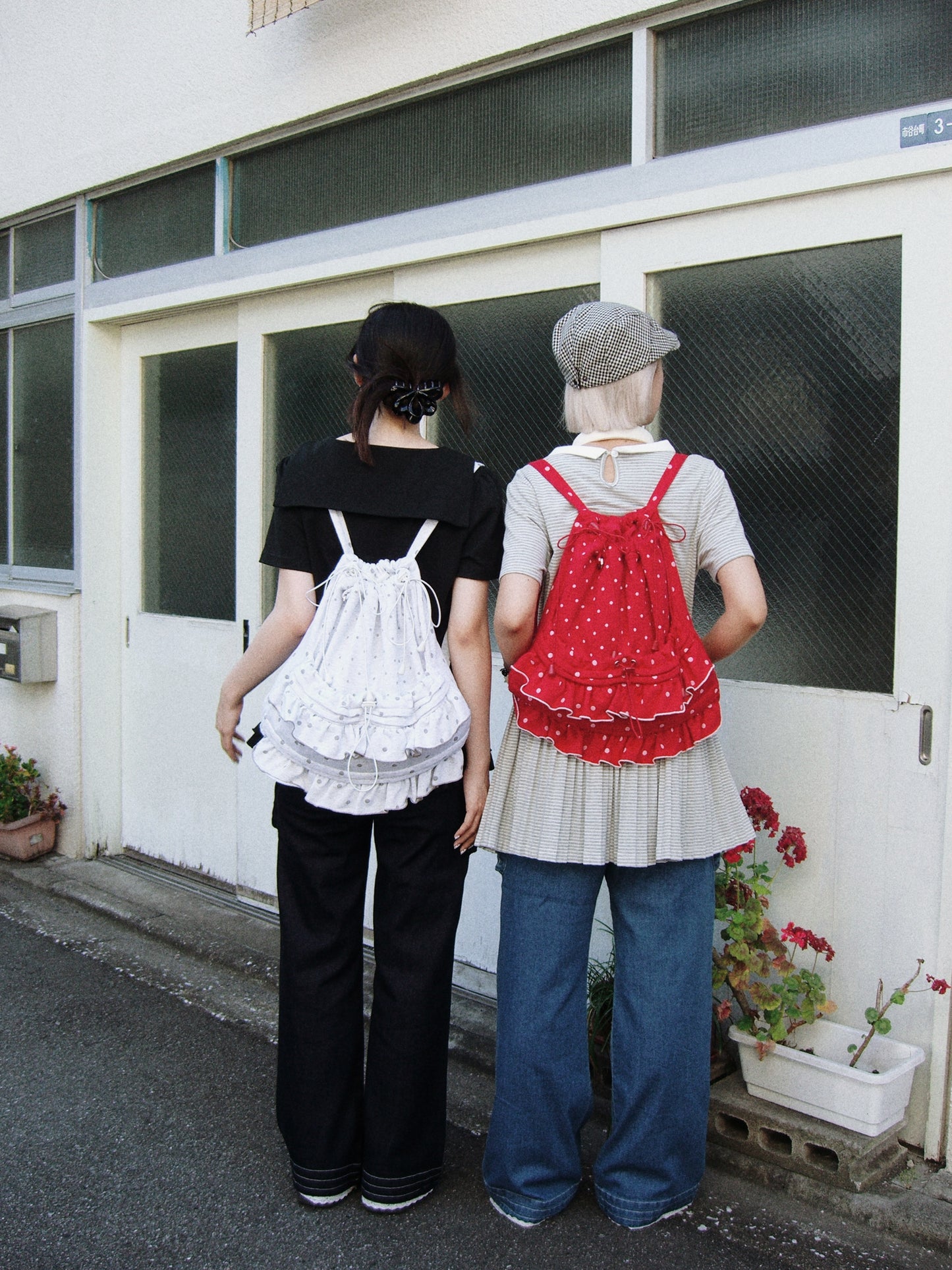 dot frill knapsack