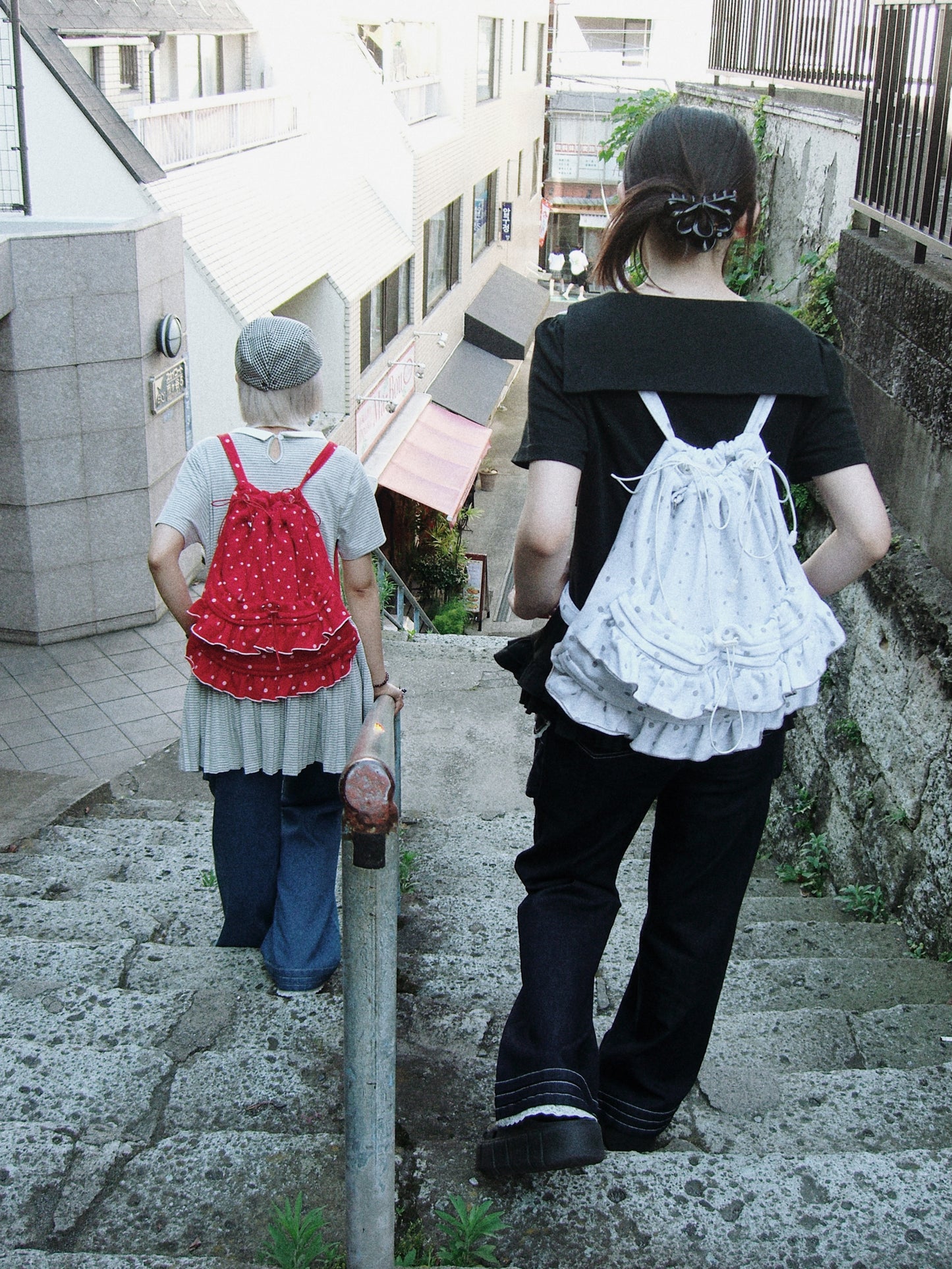 dot frill knapsack