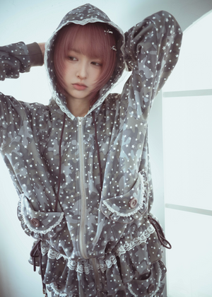 milky star camo hoodie