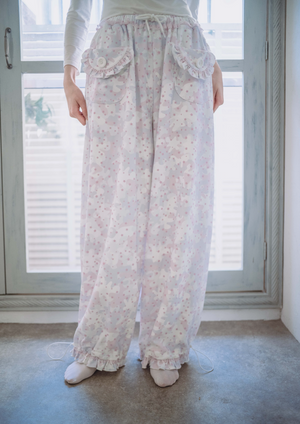 milky star camo pants