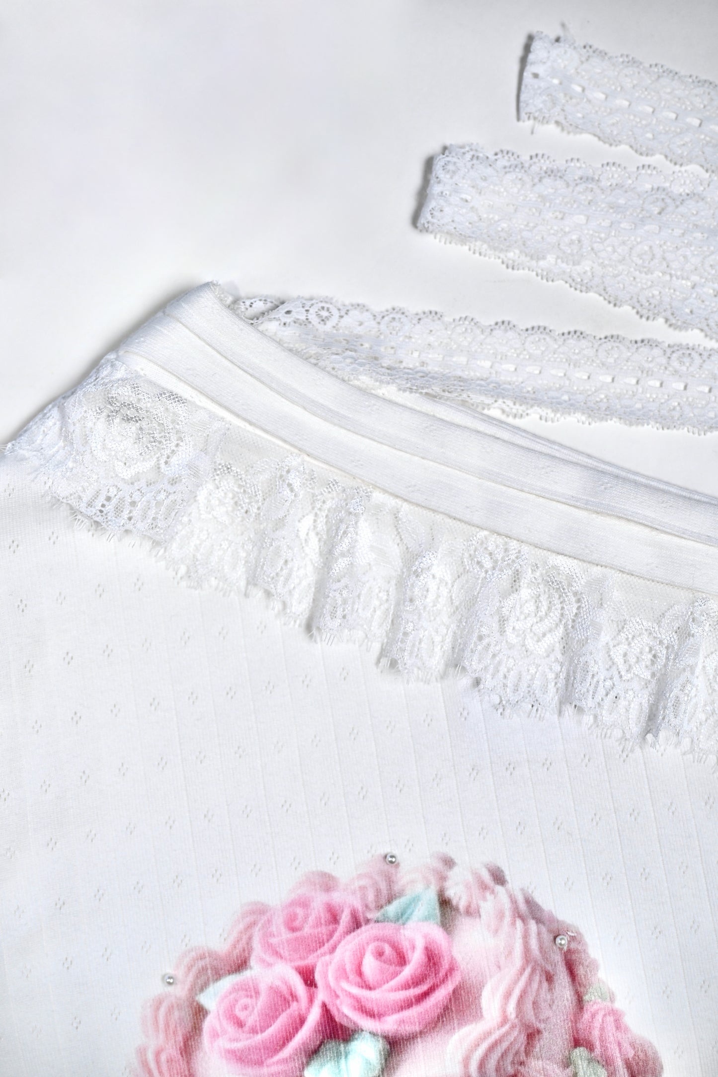 【8月下旬発送】「You need my love.」Lace-up Tee