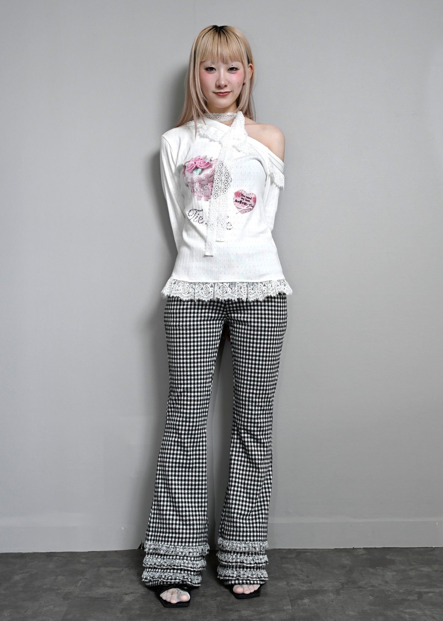 【8月下旬発送】「You need my love.」Lace-up Tee