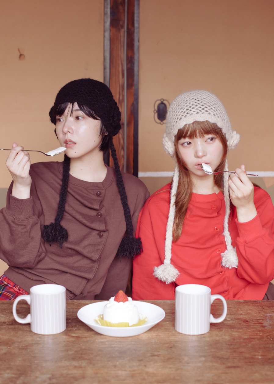 【10月上旬発送】button up sweatshirt 2025-RED