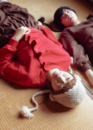 【10月上旬発送】button up sweatshirt 2025-RED
