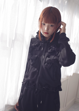 ribbonful zip hoodie