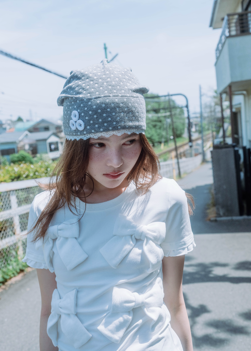 dot button beanie