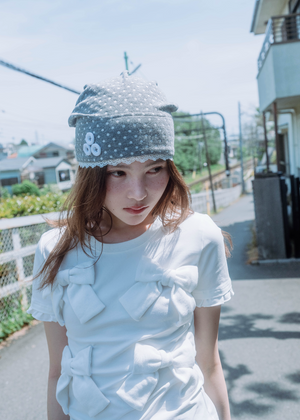 dot button beanie