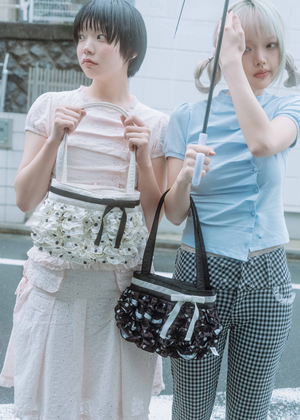 ribbon ruffle satin bag