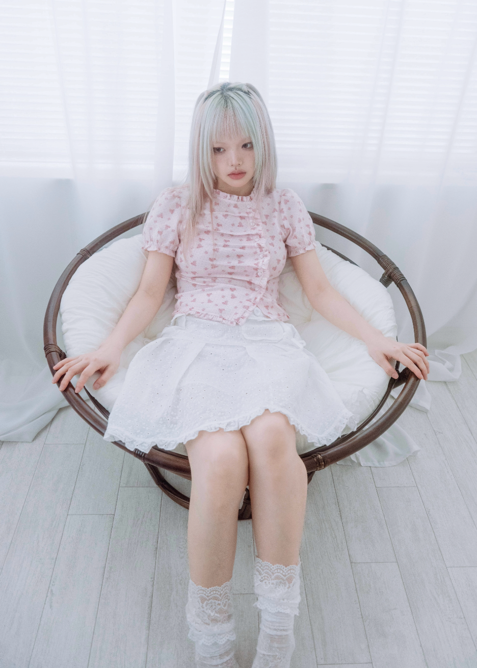 flower waffle frill button-up Tee