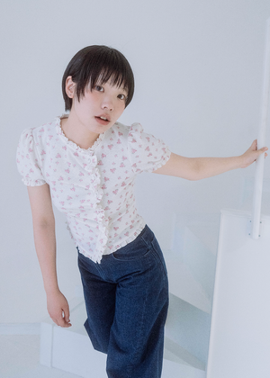 flower waffle frill button-up Tee