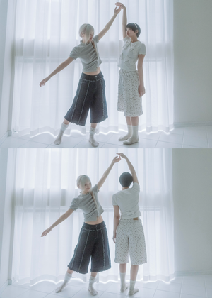Lily’s petal denim pants