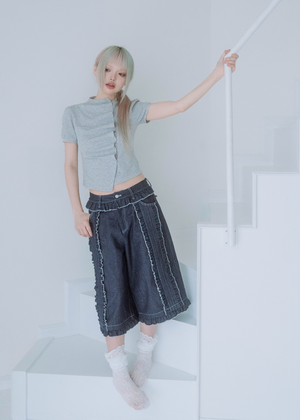 Lily’s petal denim pants