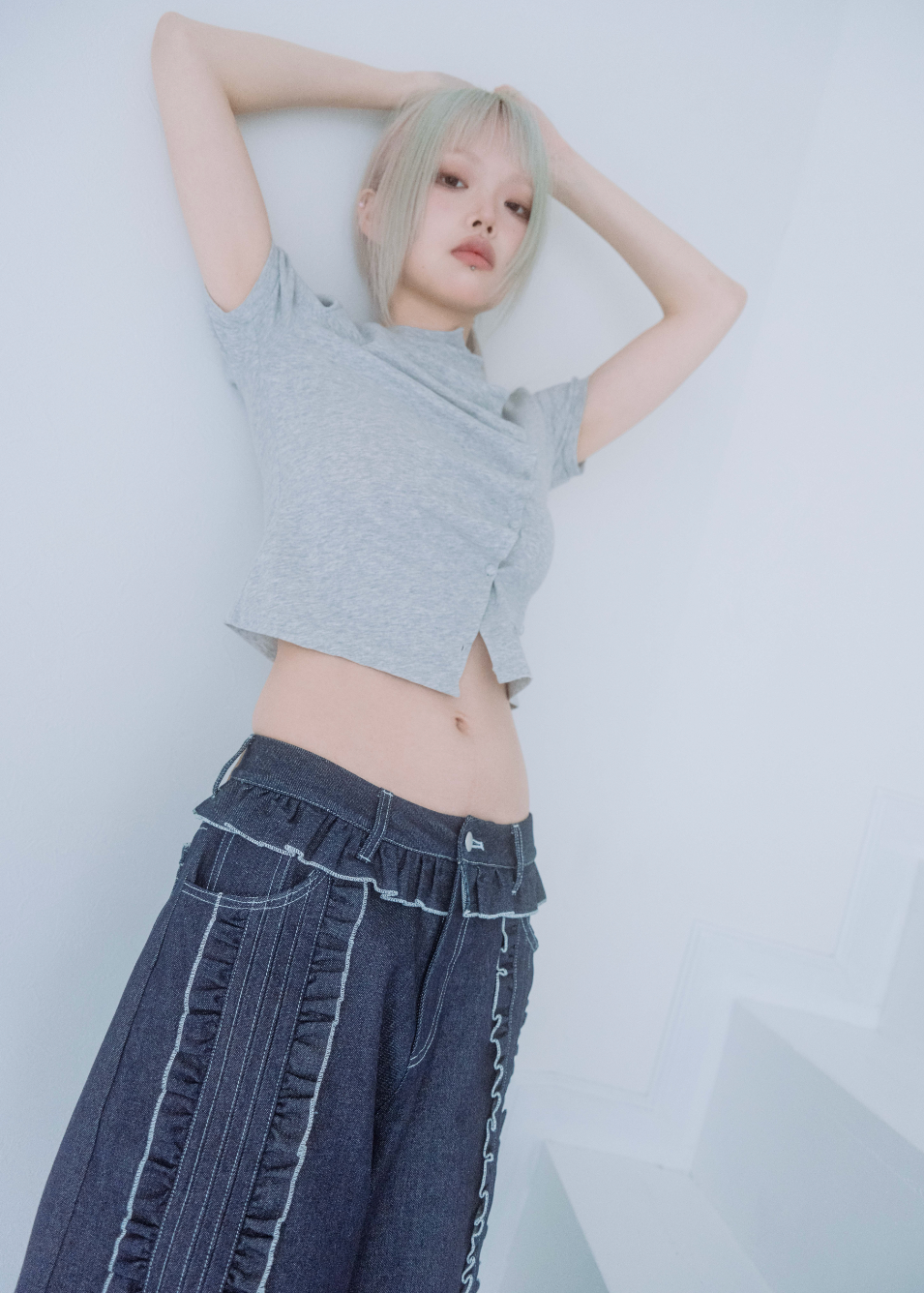 Lily’s petal denim pants