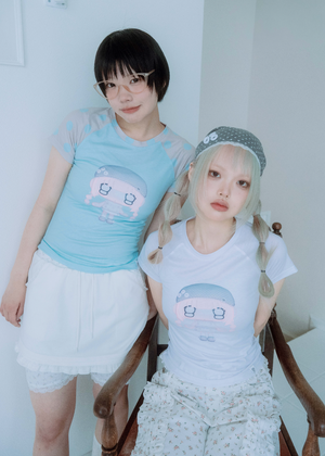 【HUHUEE】gallery girl Tee-slim