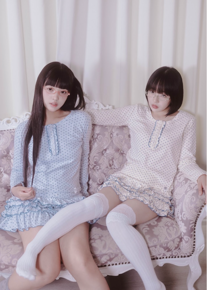 【8月下旬発送】lucky button star short pants