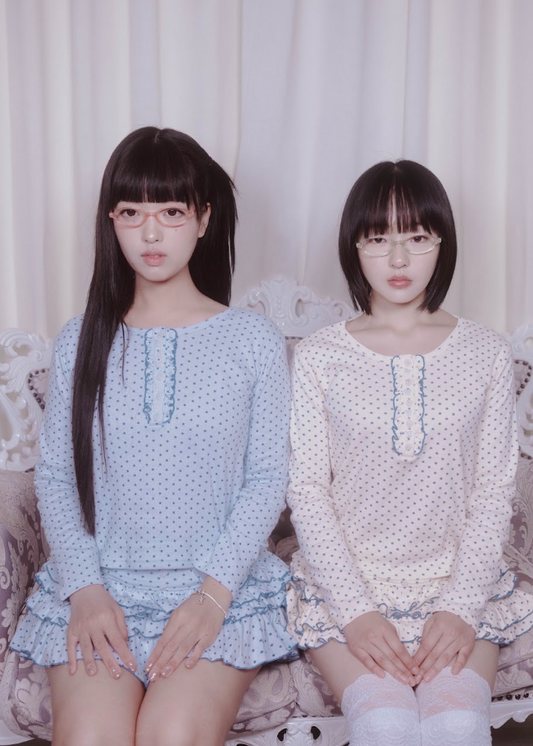 【8月下旬発送】lucky button star long-Tee