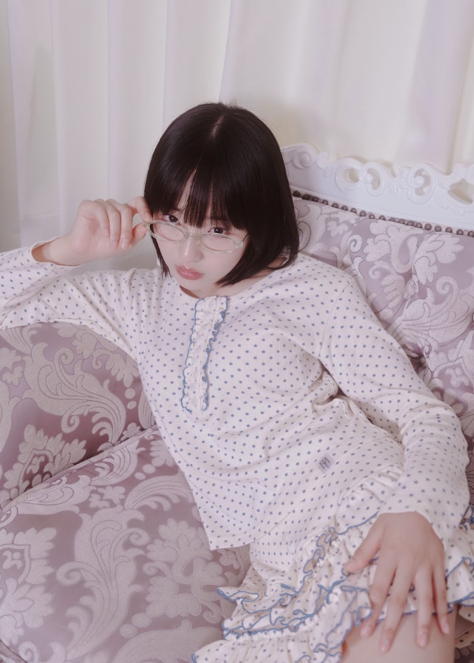 【8月下旬発送】lucky button star short pants