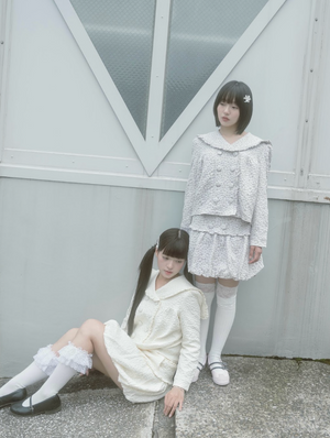 【8月下旬発送】glossy bloom balloon skirt