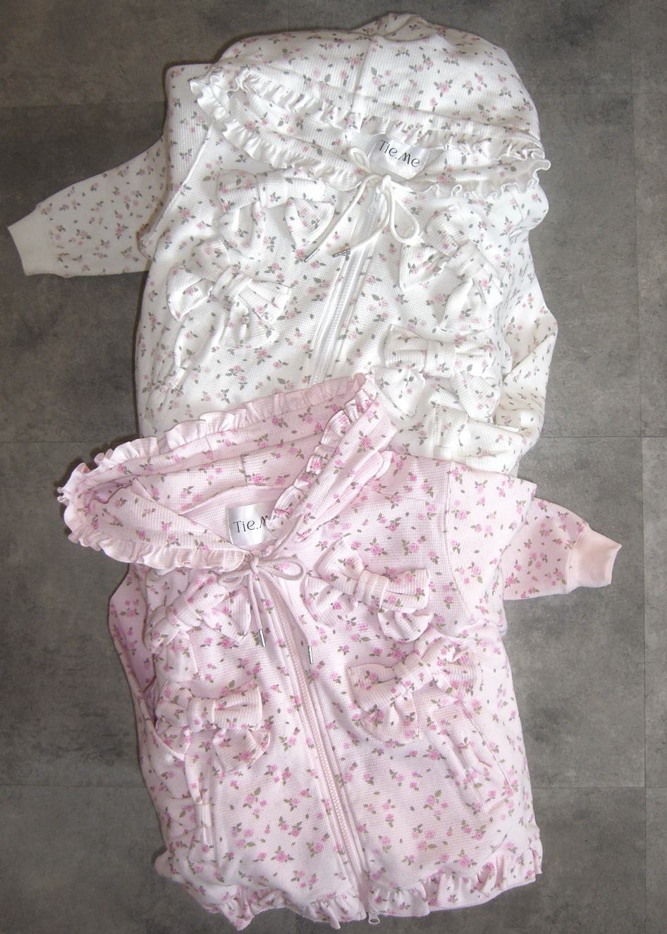 flower waffle ribbonful zip hoodie