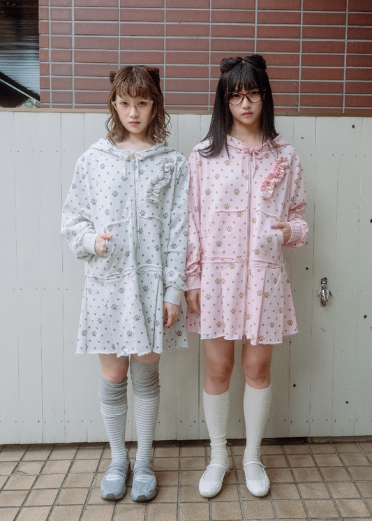 【10月下旬発送】double-zip pleated one-piece-paw dot