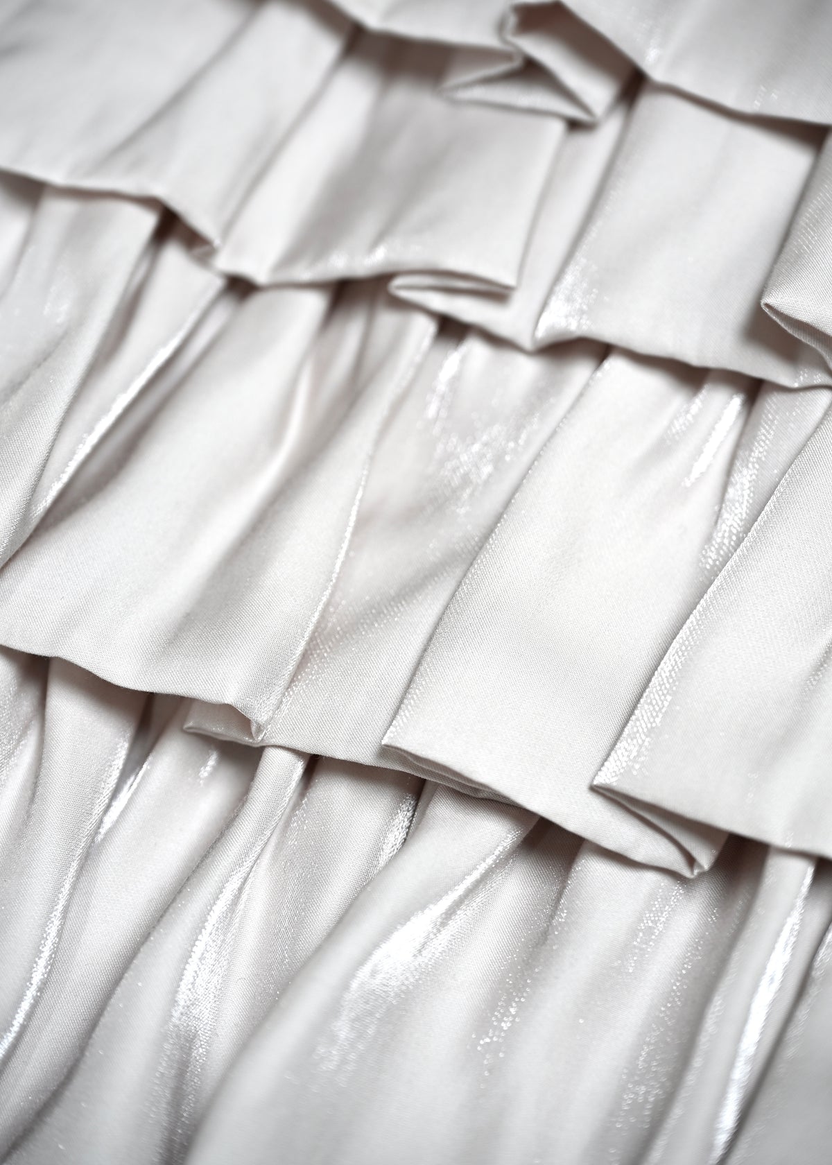 cargo frill shimmer tiered skirt