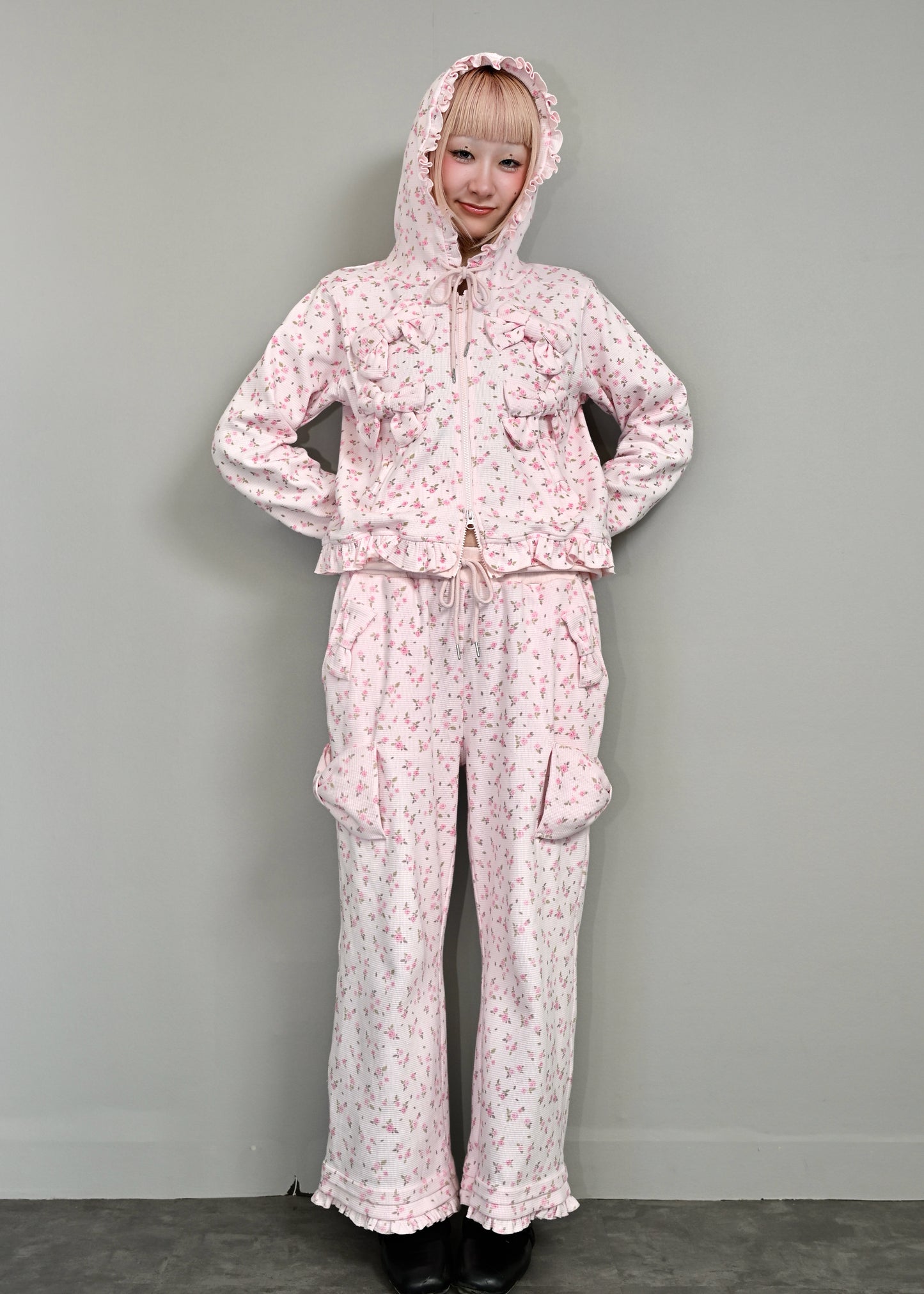 flower waffle ribbonful zip hoodie
