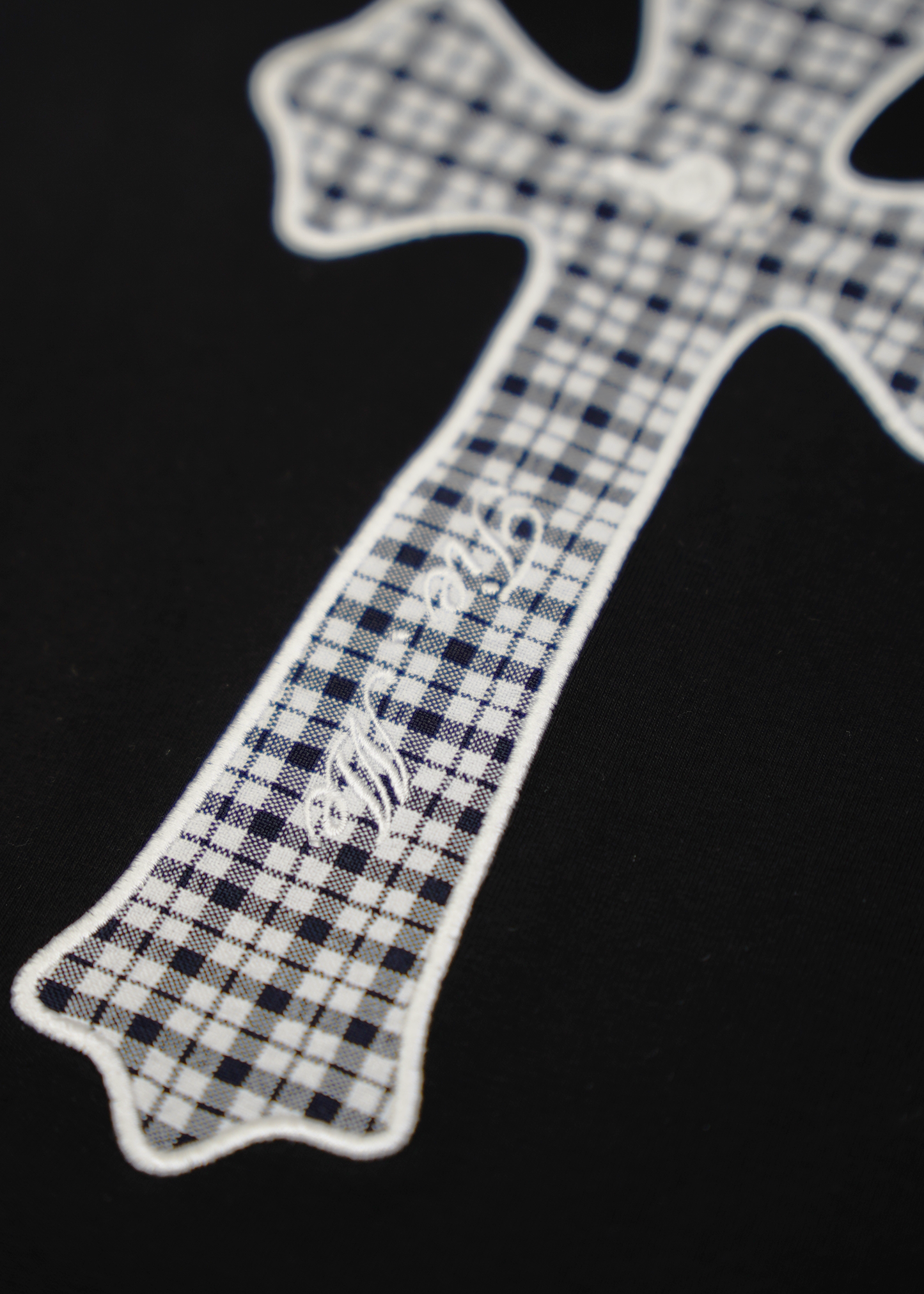 cross rose tee