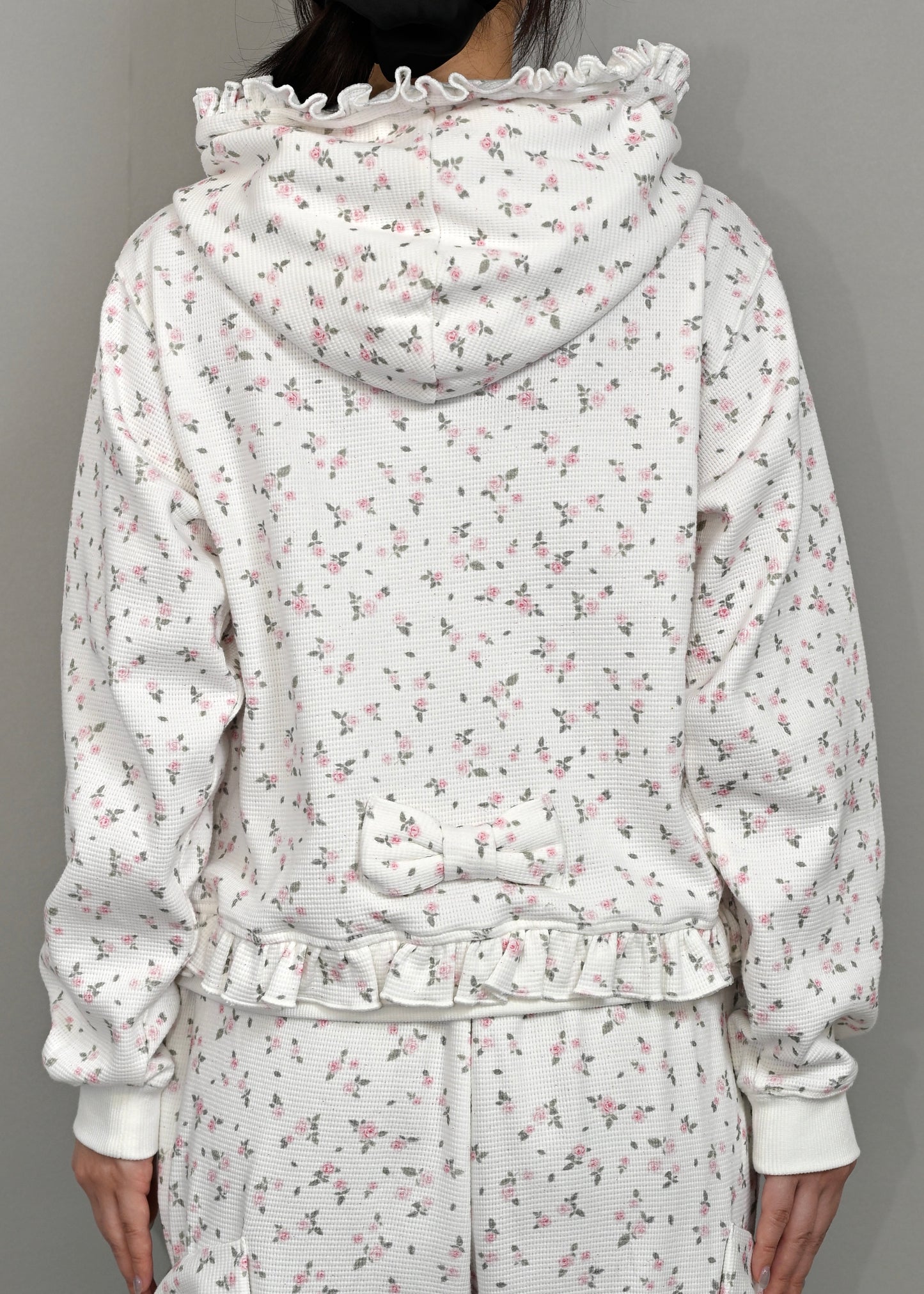 flower waffle ribbonful zip hoodie