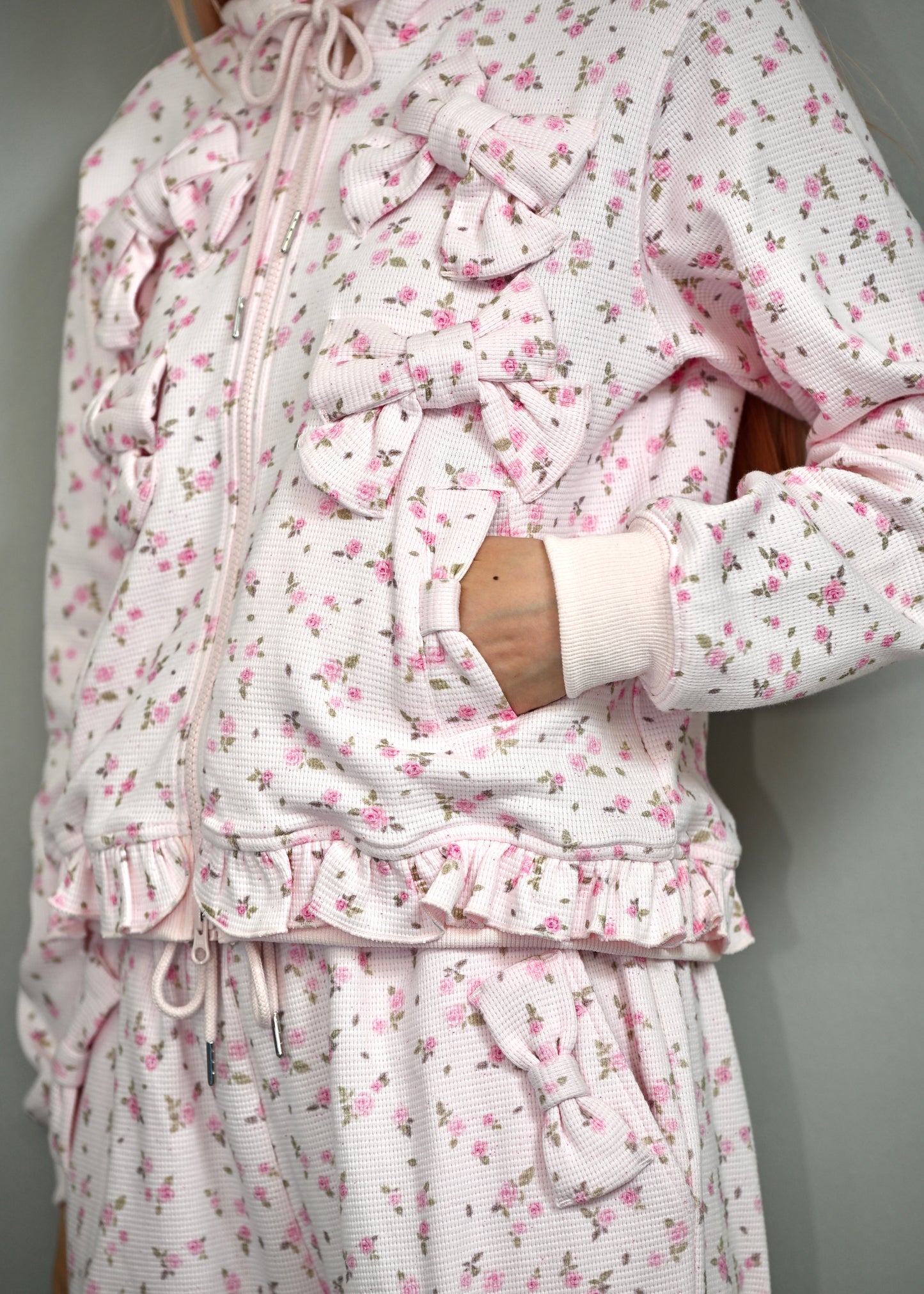 flower waffle ribbonful zip hoodie