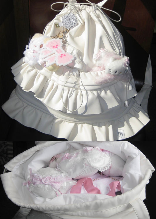 【予約販売】soft vegan leather frill knapsack