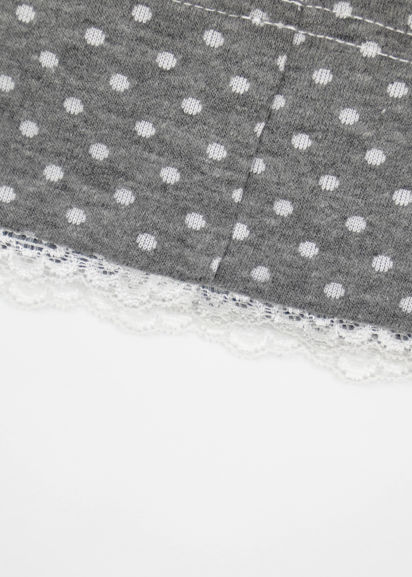 dot button beanie