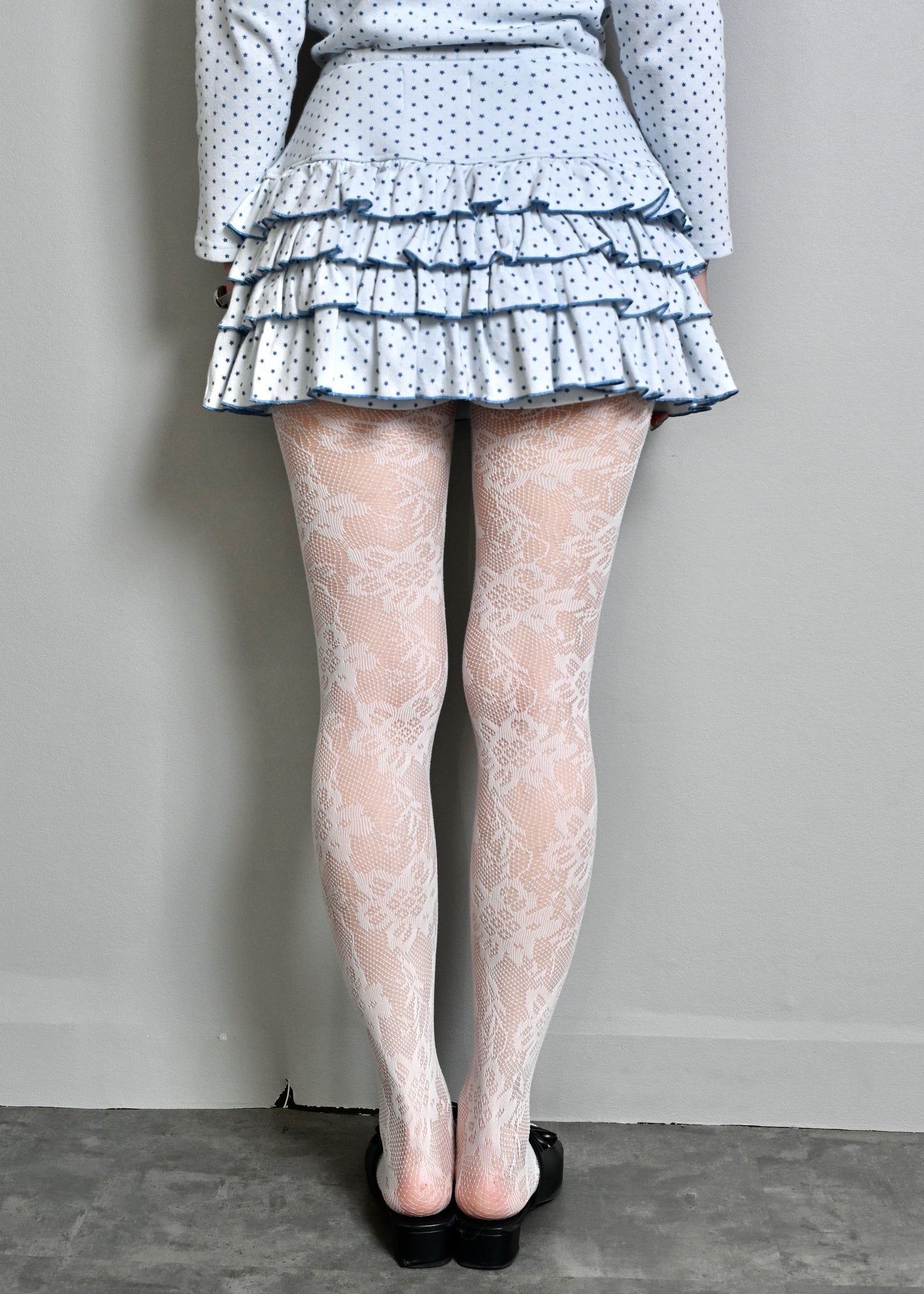 【8月下旬発送】lucky button star short pants