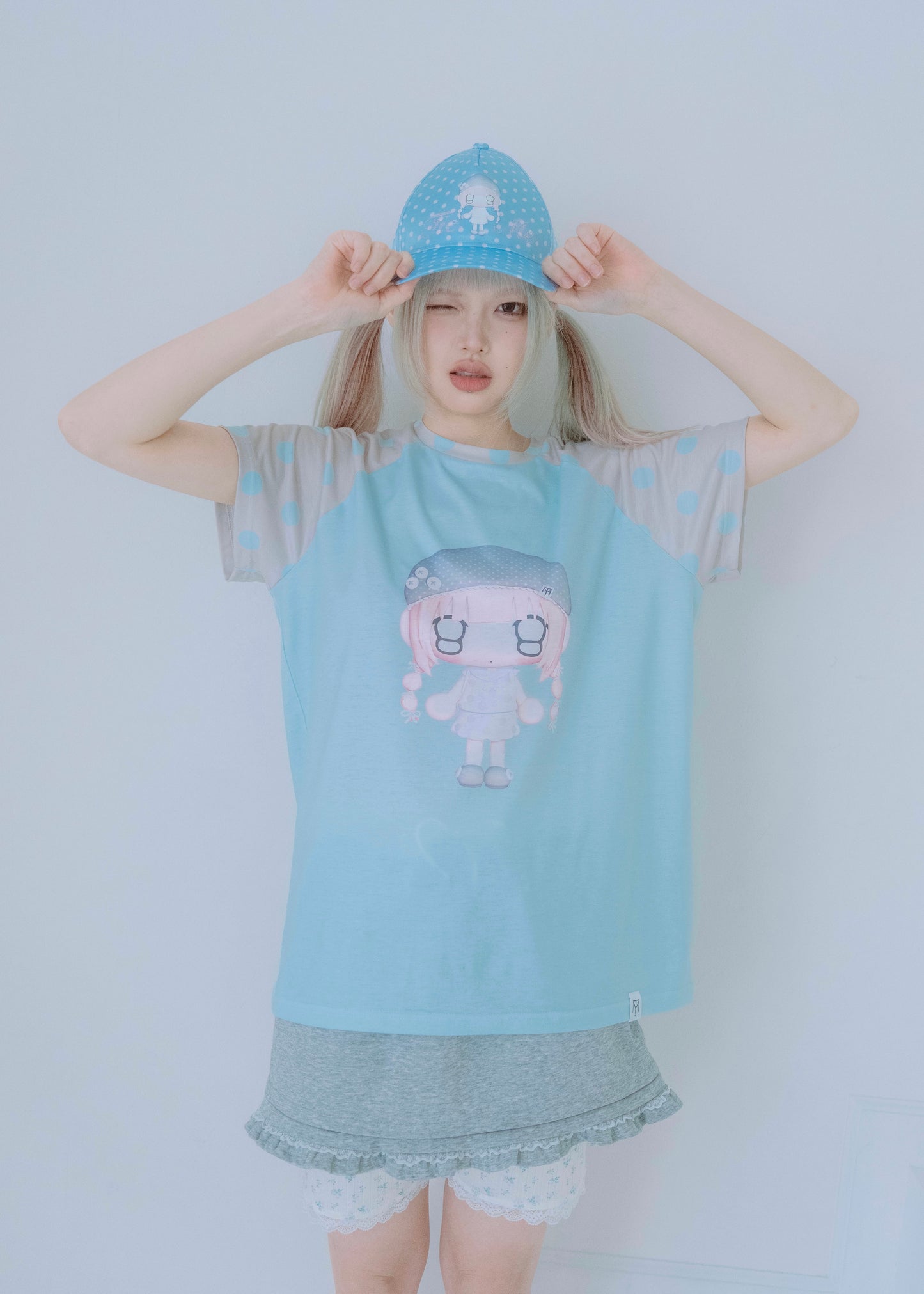 【HUHUEE】gallery girl Tee-boxy