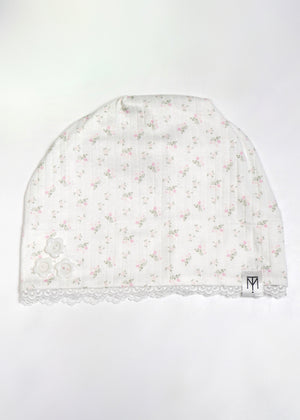 flower button lace beanie