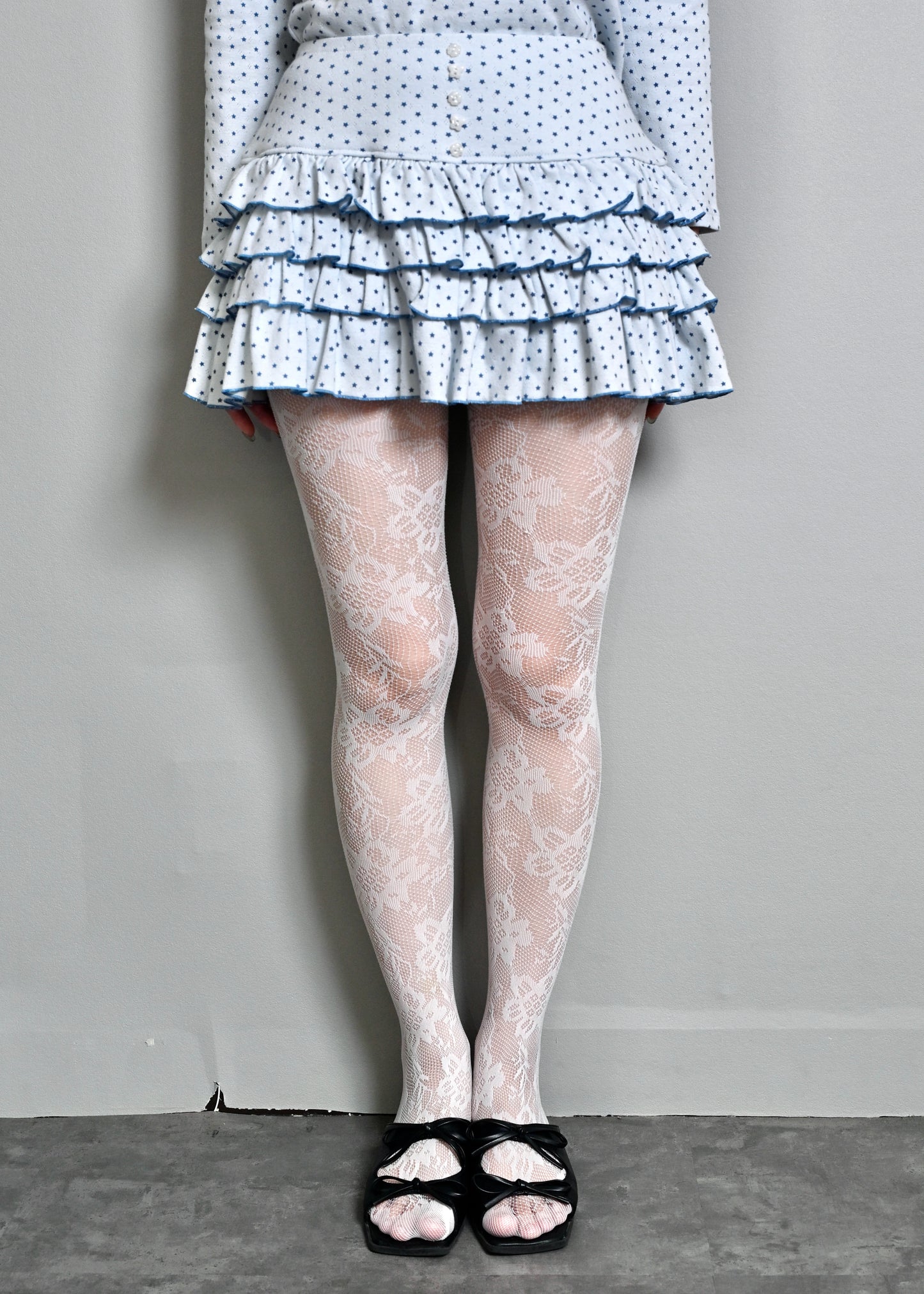 【8月下旬発送】lucky button star short pants