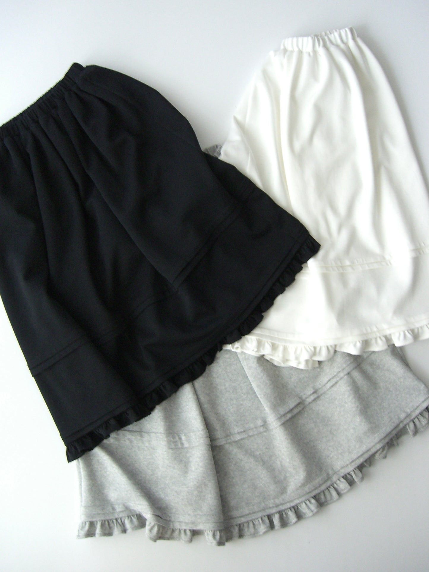 soft move skirt-BLACK