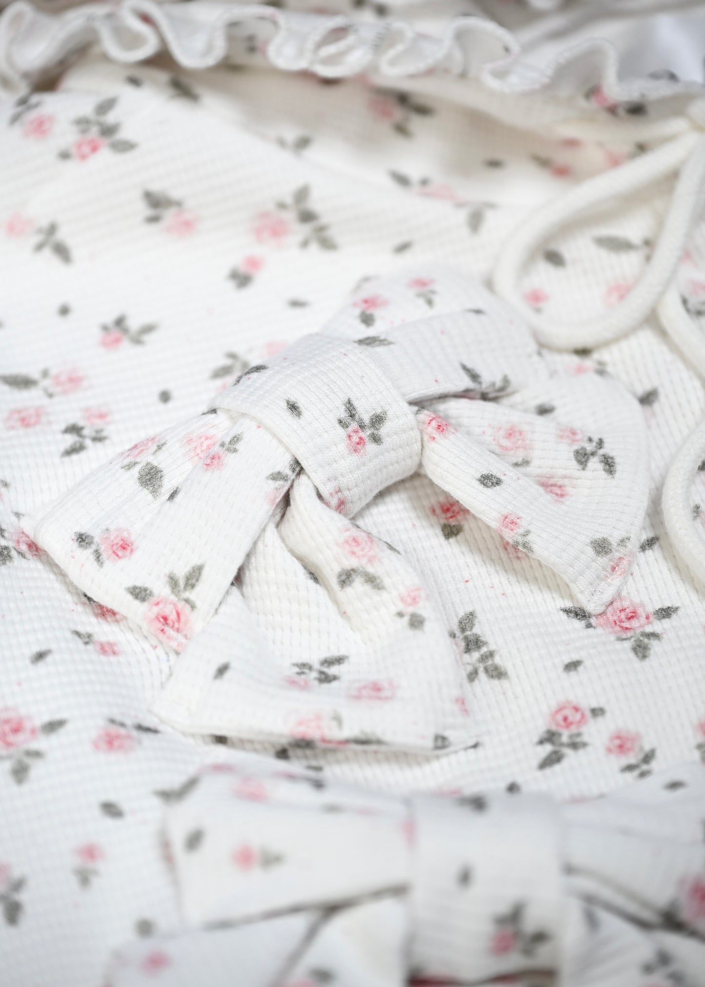 flower waffle ribbonful zip hoodie