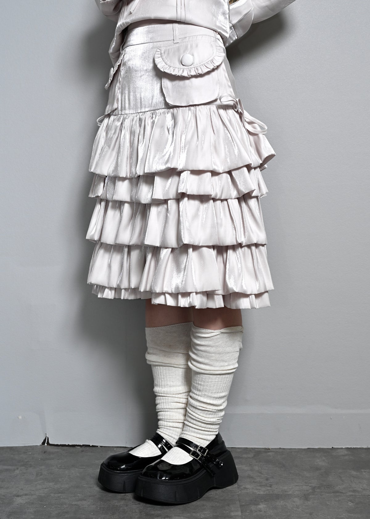 cargo frill shimmer tiered skirt