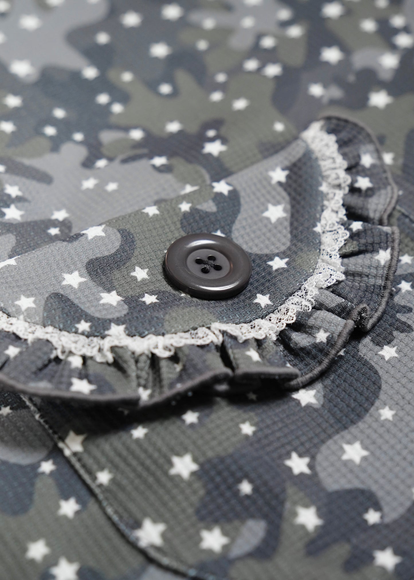 milky star camo hoodie