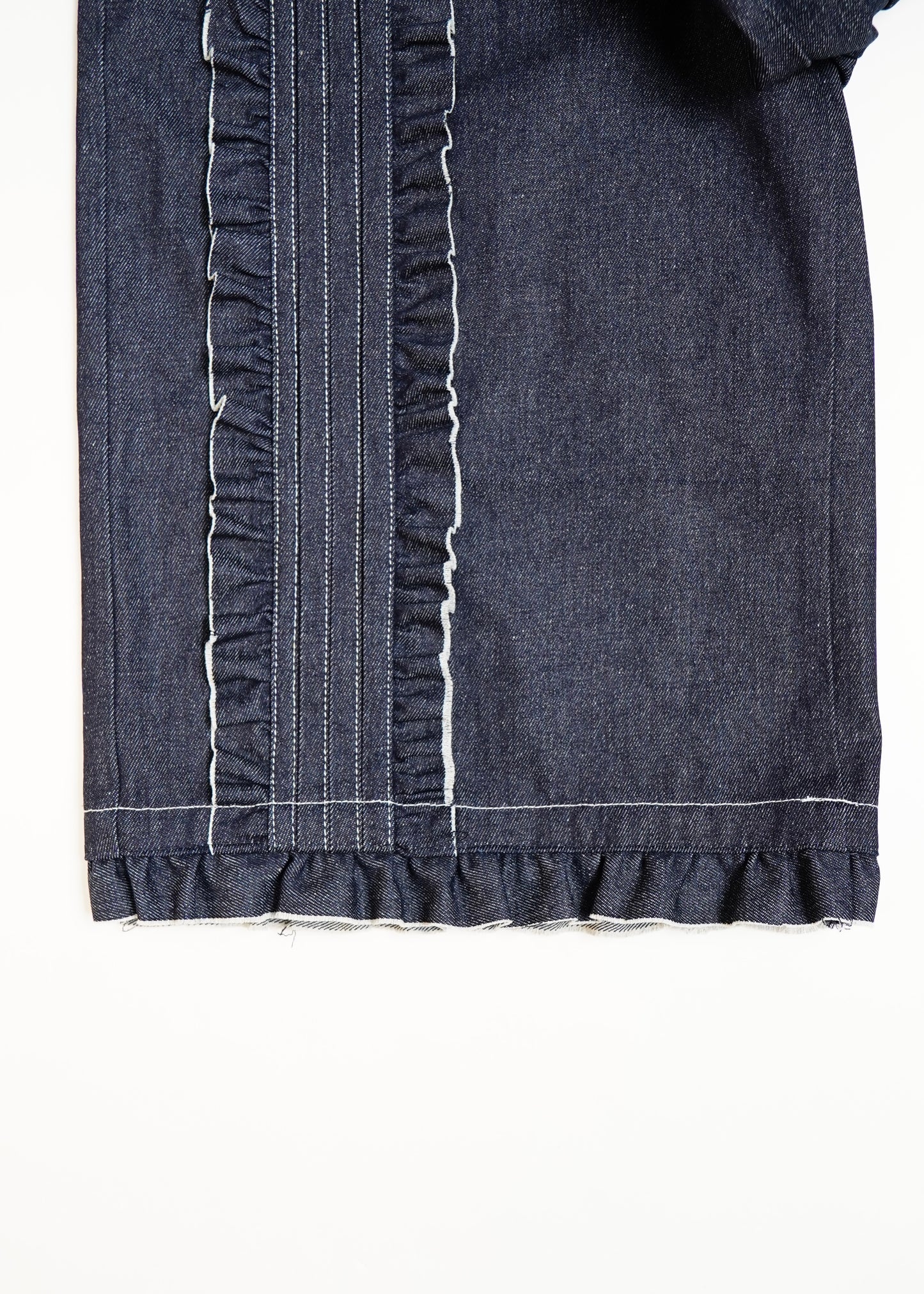 Lily’s petal denim pants