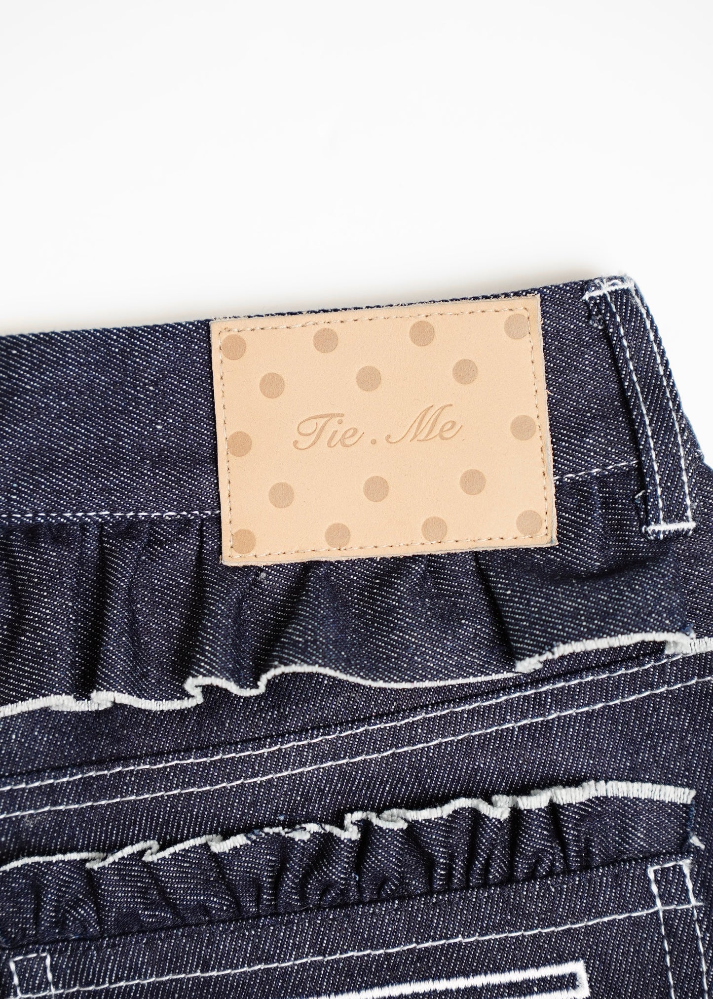 Lily’s petal denim pants