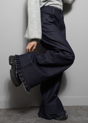 pintuck loose denim pants
